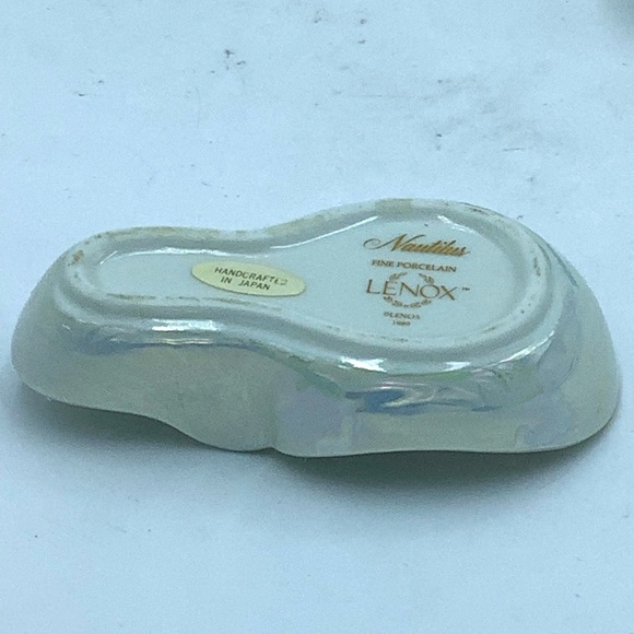 Vintage Lenox Nautilus Fine Porcelain Iridescent Sea Shell Trinket Box - Picture 9 of 10